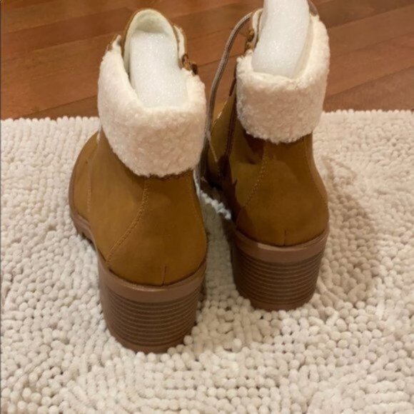Addition Elle Women Brown Wide Combat Sherpa Trim Lace up Winter Boots Size 9W - Picture 4 of 12